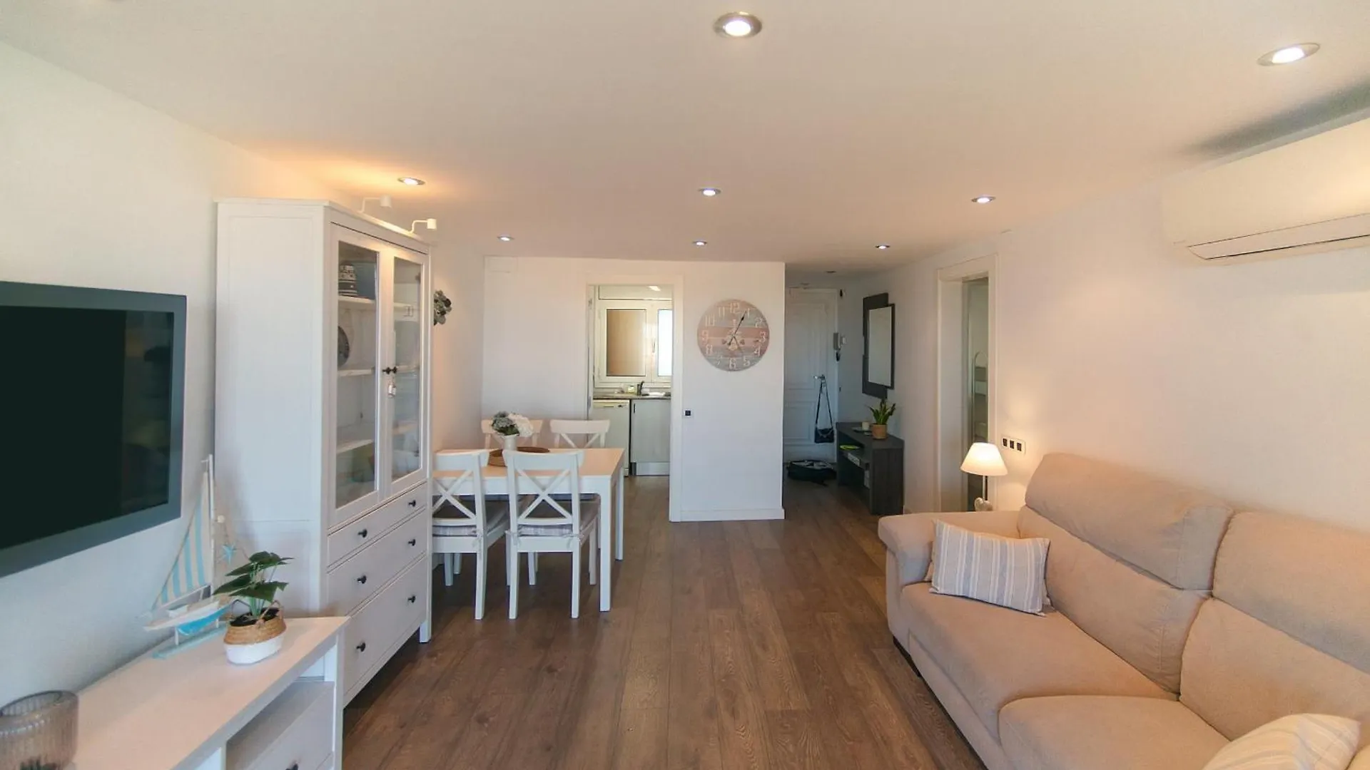 Welcs Apartamento 230 Pda Con Terraza Junto Al Mar Sant Antoni De Calonge 0*,  Spagna